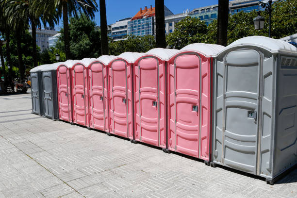 Best Restroom Trailer for Weddings in Sweet Springs, MO